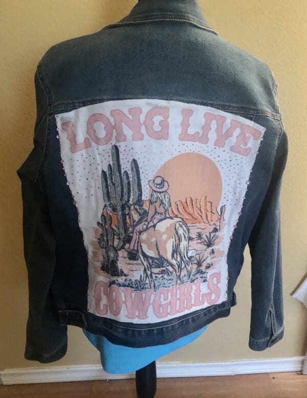 Long Live Cowgirls