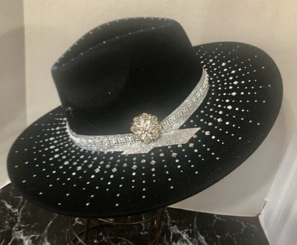 The Diamonique - Image 2