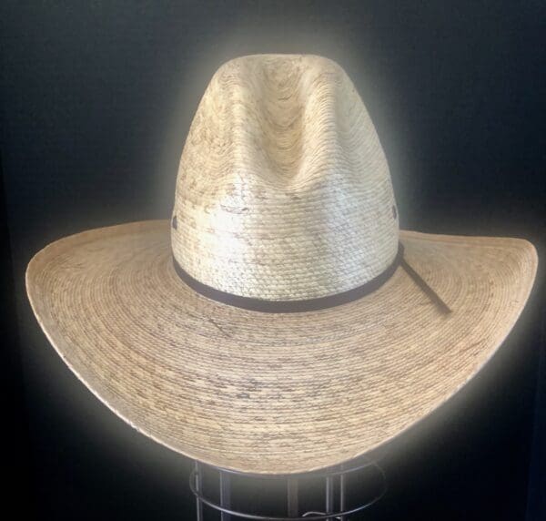 The Hondo Gus Palm Leaf - Image 2